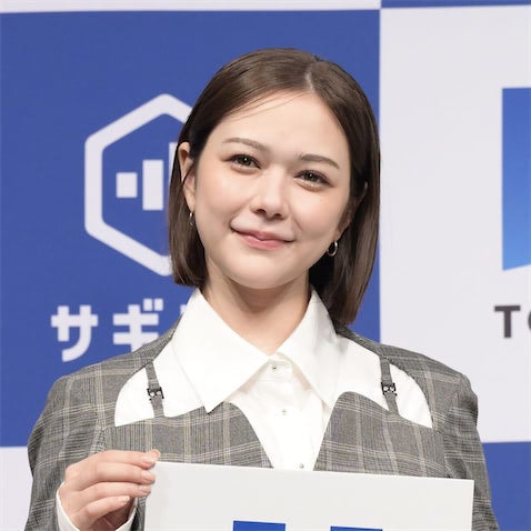村重杏奈 ‟お肌無加工”宣言が話題 5月発売「かなりハードな写真集」に女性も大注目