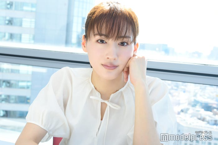 綾瀬はるか(C)モデルプレス