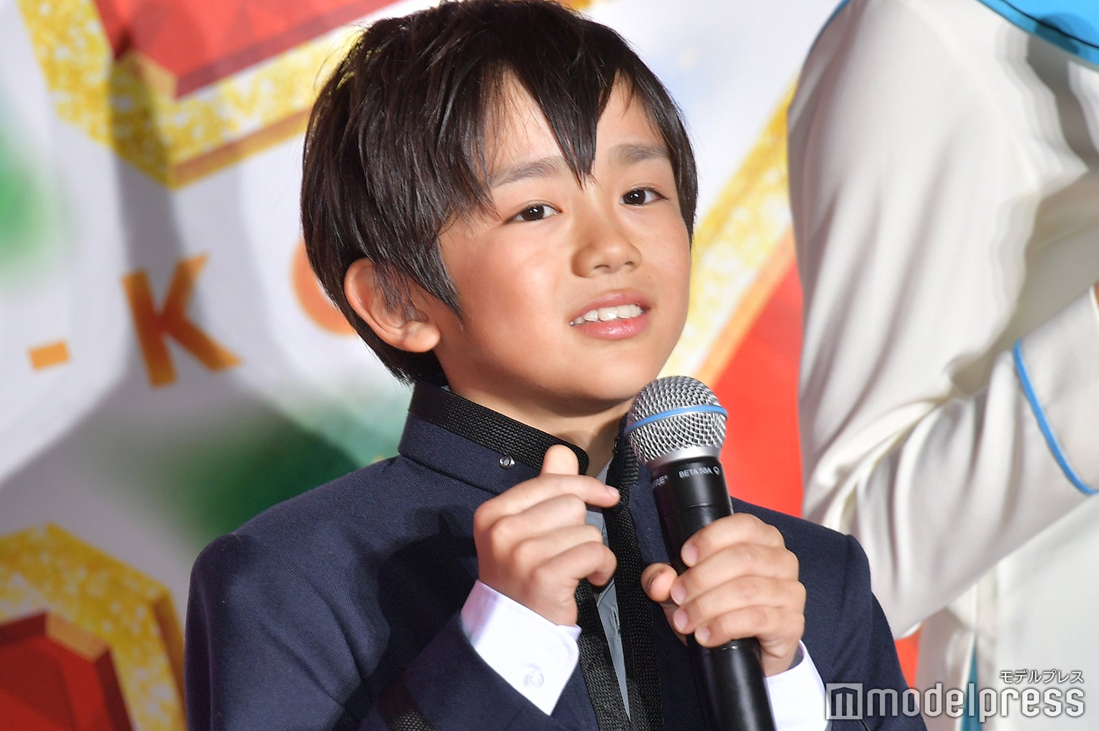 ニセ島健人「セクシーサンキュー」（C）モデルプレス