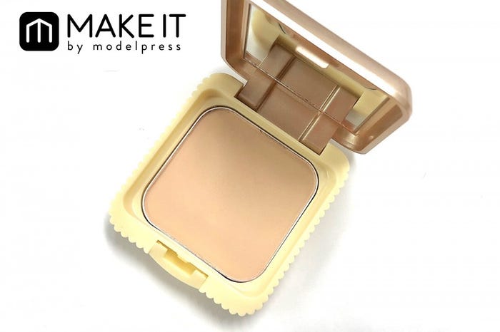 キャンメイク/マシュマロフィニッシュファンデーション/SPF50・PA+++/MO マットオークル/950円(税抜) (C)メイクイット