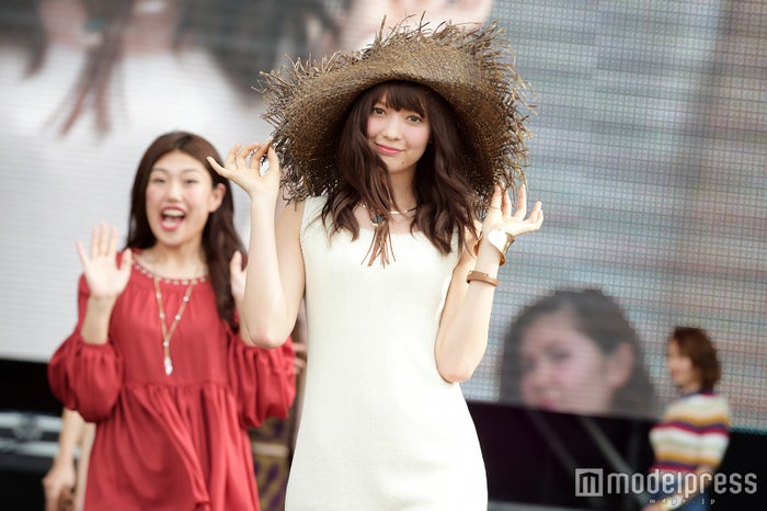八木アリサを沖縄で直撃 今年買った水着は ハマっている美容法 メイクは モデルプレス 八木アリサを沖縄で直撃 今年買った水着は ハマっている美容法 メイクは モデルプレス