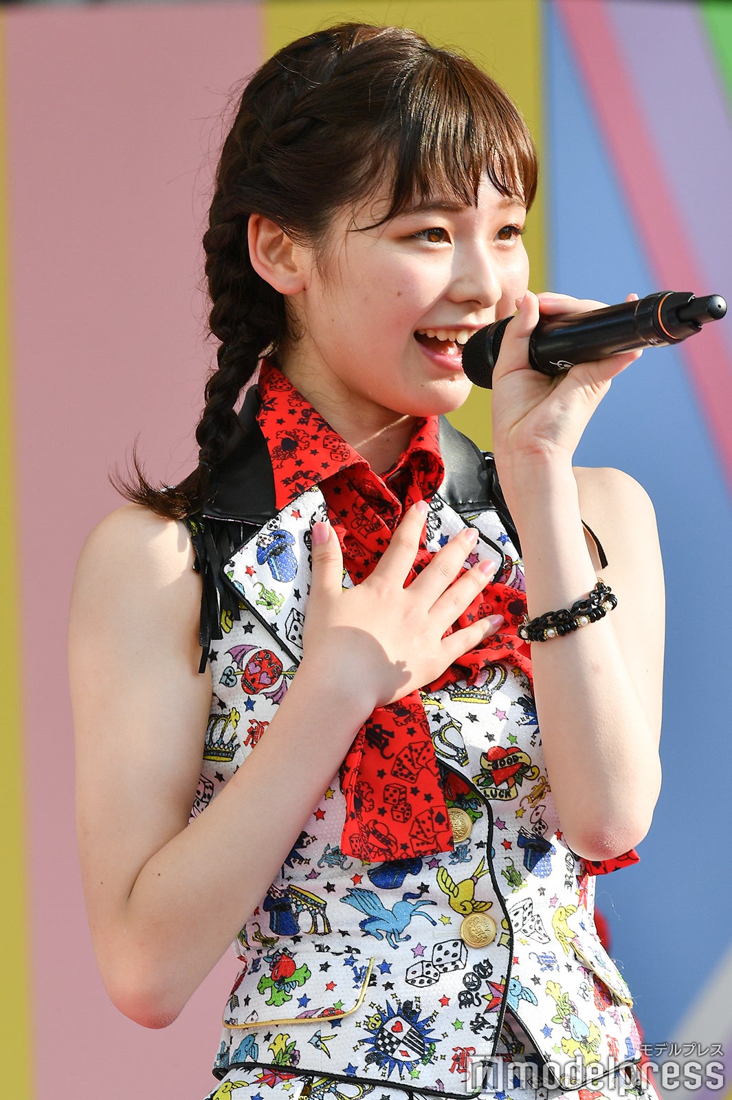 （C）モデルプレス