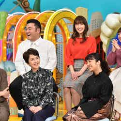（前列左から）岡田将生、多岐川裕美、上白石萌音（後列左から）山崎弘也、華子、さくらまや（C）日本テレビ