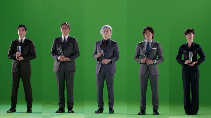 鈴木保奈美「SUITS OF THE YEAR 2020」日本人女性初受賞 フルバーチャルで授賞式