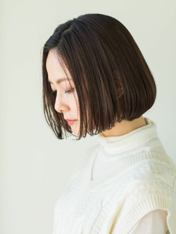 おしゃれな前髪なしの黒髪ボブ特集 大人可愛い垢抜けヘアスタイルをご紹介 モデルプレス