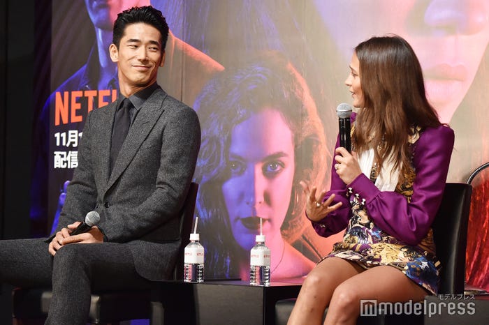 小林直己、アリシア・ヴィキャンデル(C)モデルプレス