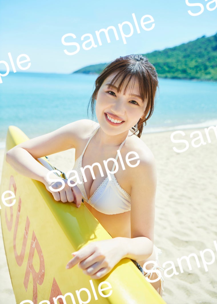 日向坂46佐々木美玲1st写真集、書店限定特典15種解禁 愛犬との