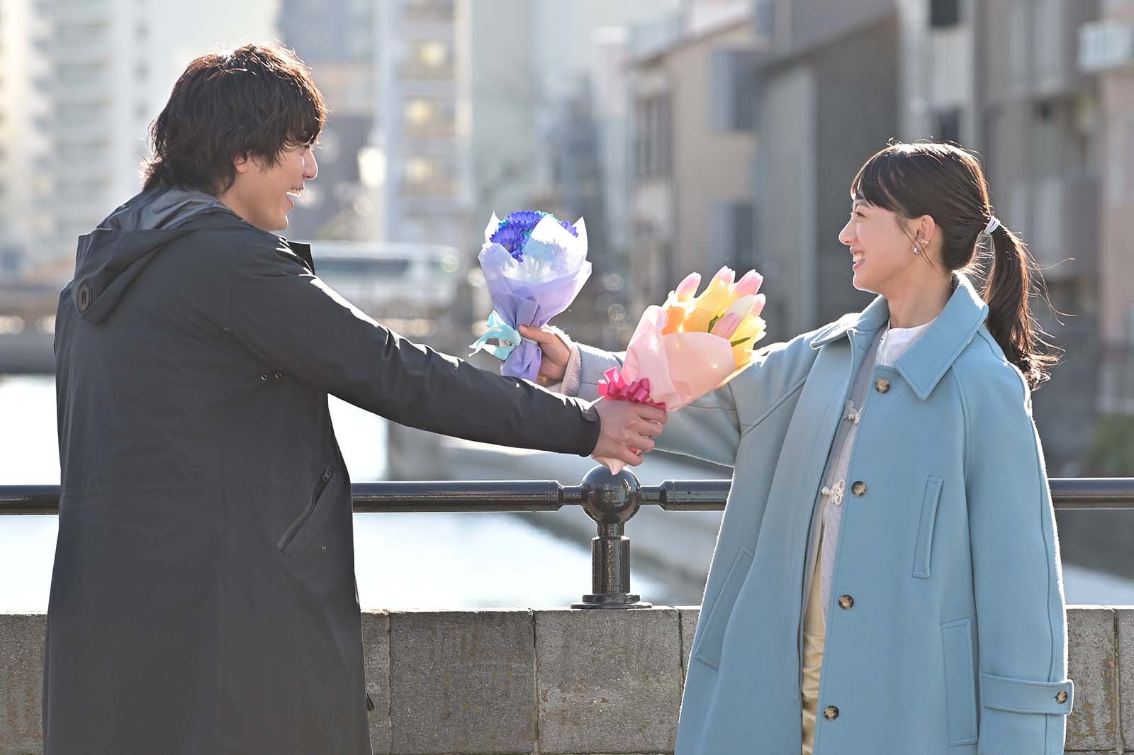 間宮祥太朗、清原果耶／「ファイトソング」より（C）TBS