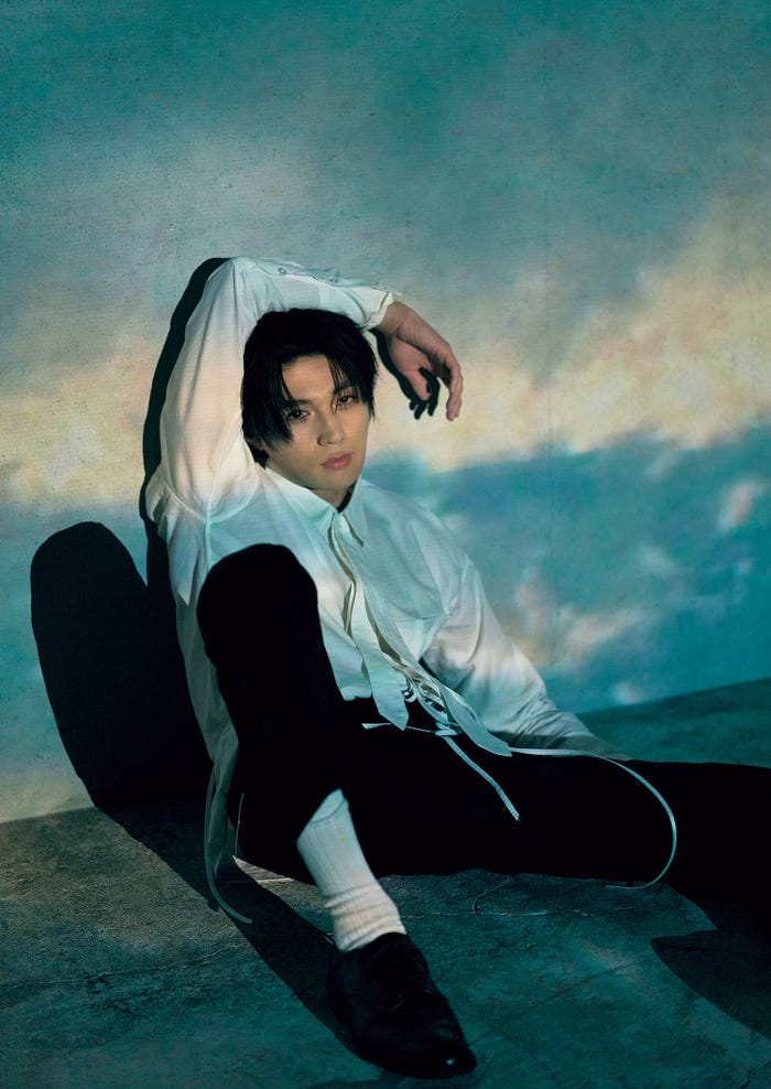 八木勇征1st写真集「CONTACT」より/撮影:田尾沙織、宮脇進、小田原リエ(画像提供:ワニブックス)