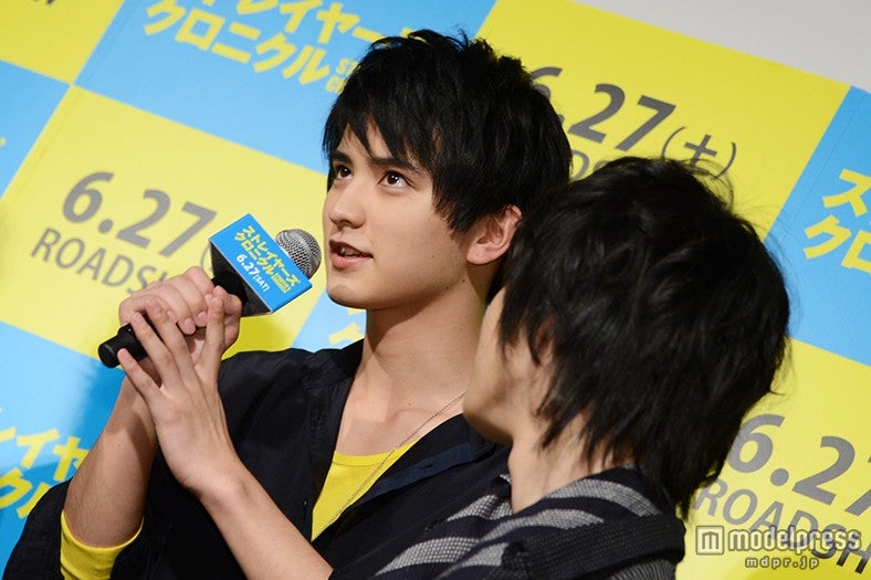 瀬戸利樹（奥）