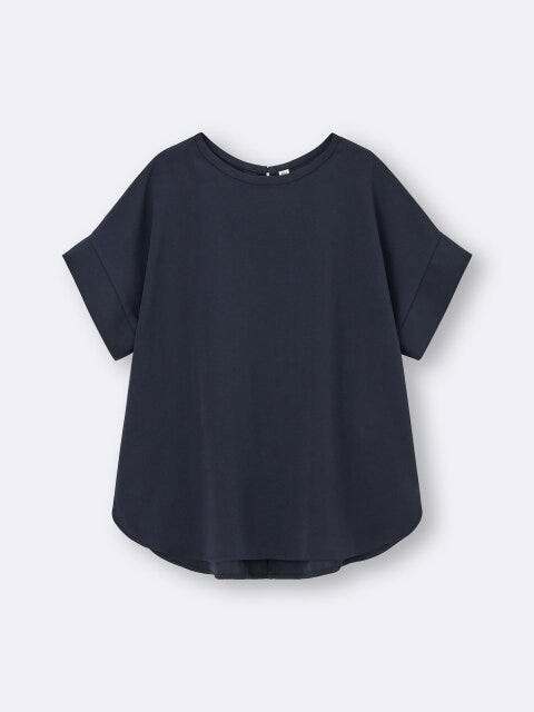GU ドレープTブラウス GUのドレープTブラウス