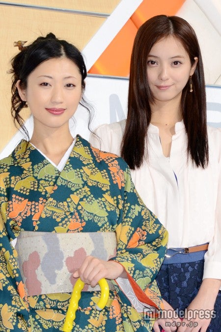 左から：壇蜜、佐々木希