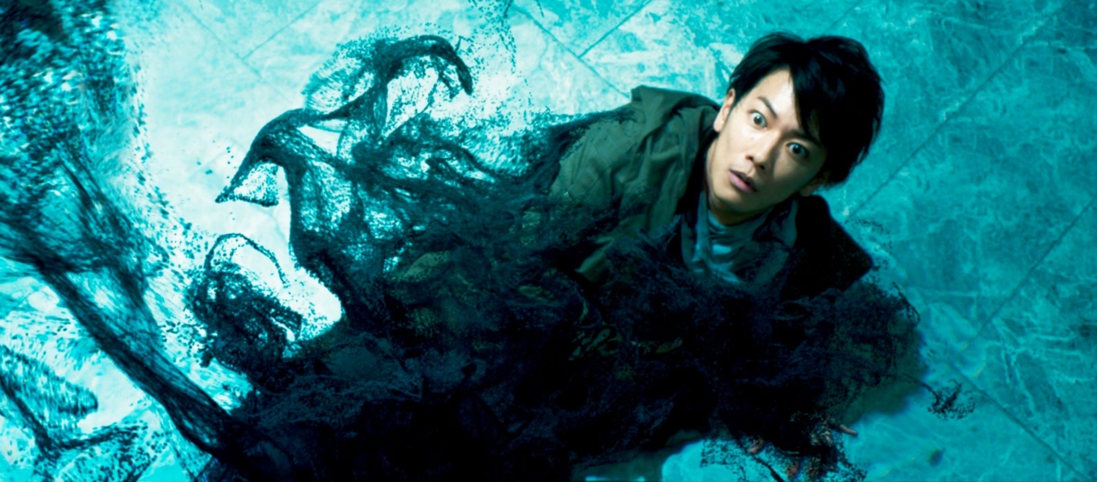 佐藤健＆綾野剛らの壮絶アクション「亜人」特報映像解禁