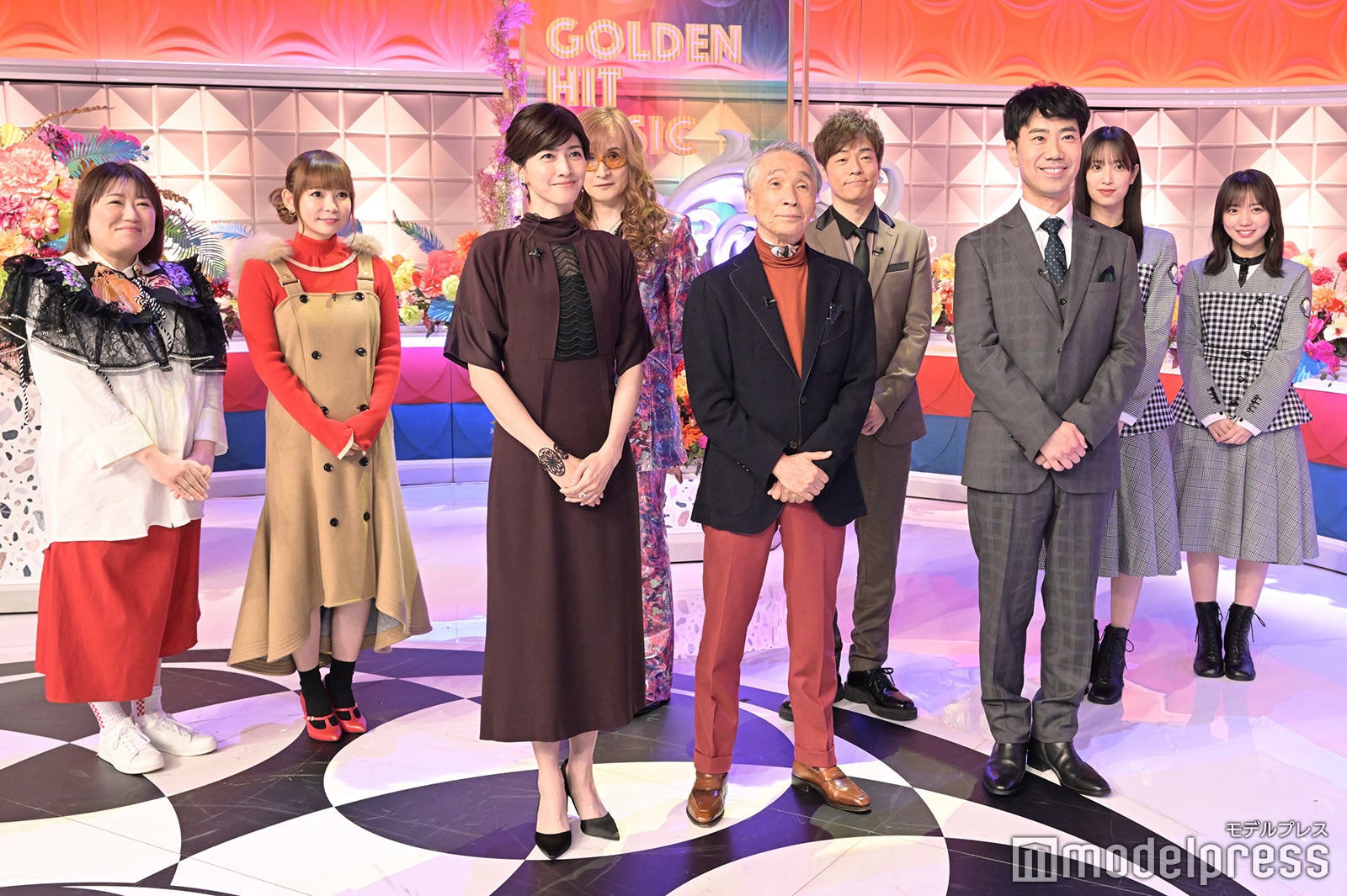 （後列左から）黒沢かずこ、中川翔子、高見沢俊彦、陣内智則、佐々木久美、齊藤京子（前列左から）内田有紀、堺正章、藤井隆 （C）モデルプレス