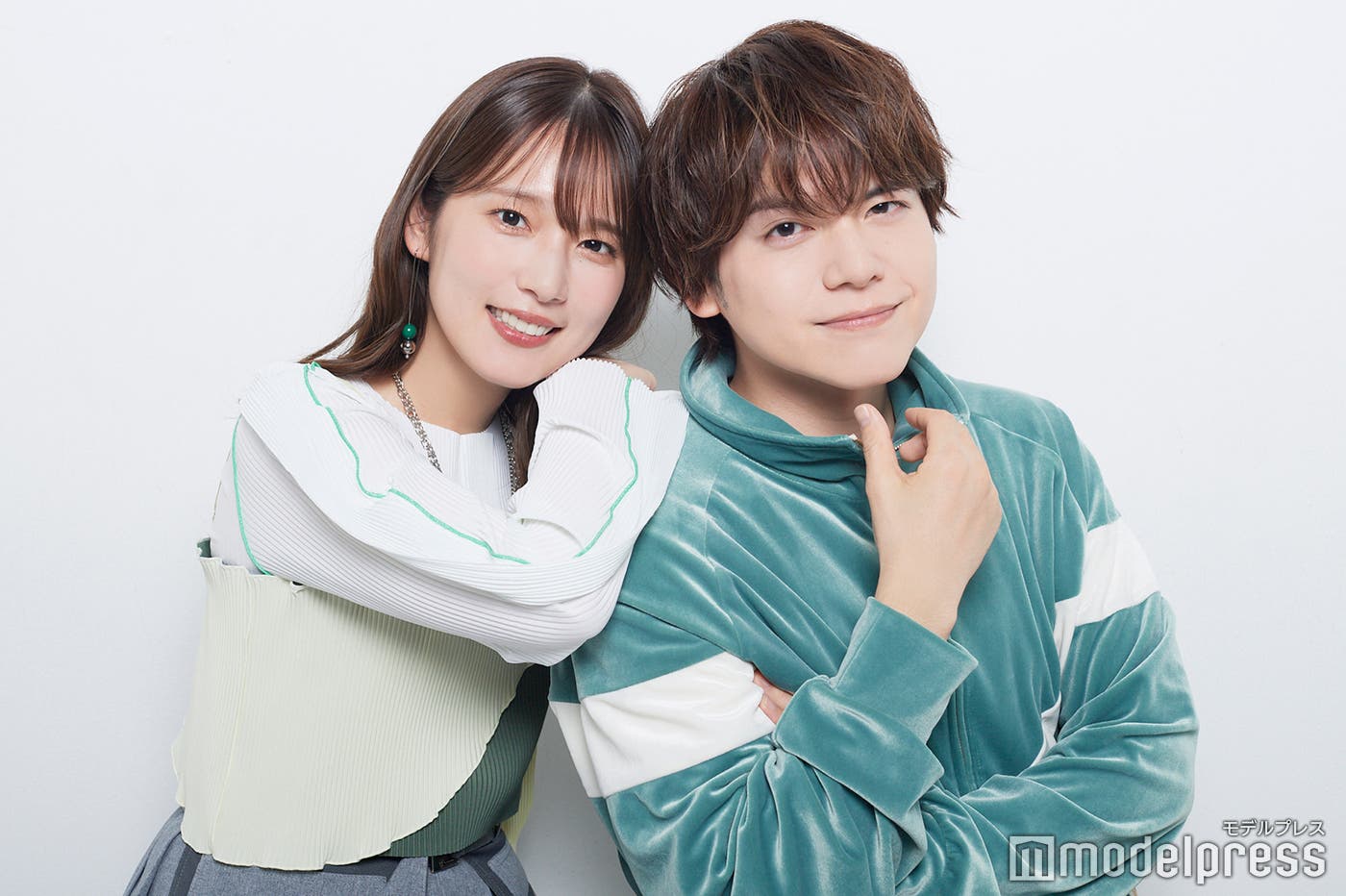 (左から)内田真礼、内田雄馬(C)モデルプレス