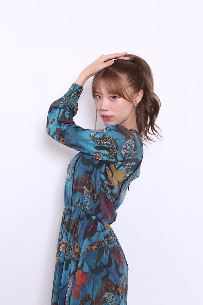 姫輝あゆ