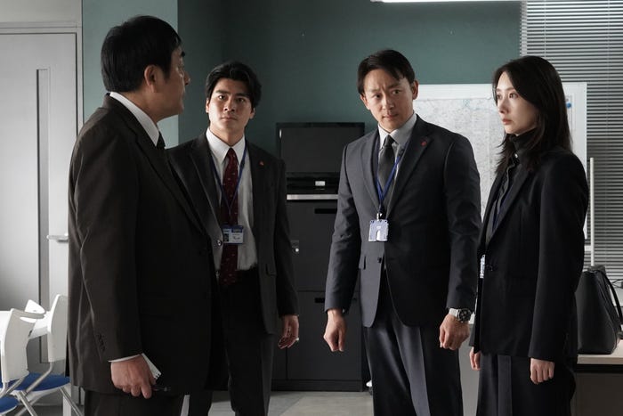 菅原大吉、森本慎太郎、山本耕史、波瑠「アイシー~瞬間記憶捜査・柊班~」第6話(C)フジテレビ