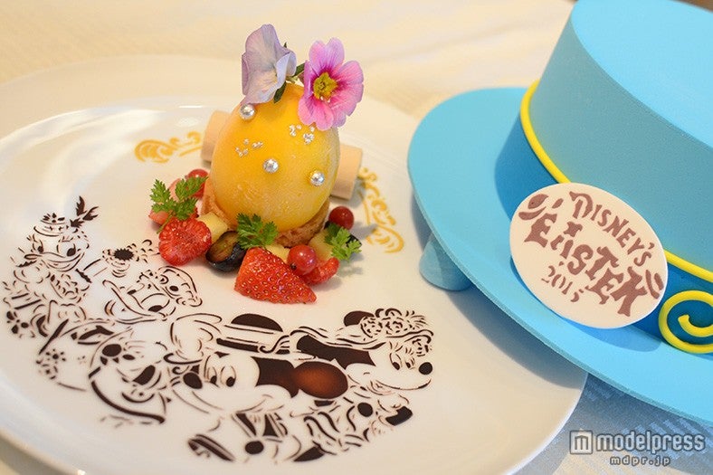 ミッキー＆ミニーが彩る華やかなデザートに胸キュン、春の限定コース＜試食レポ＞