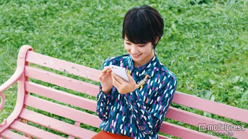 剛力彩芽の笑顔がラッキーを引き寄せる