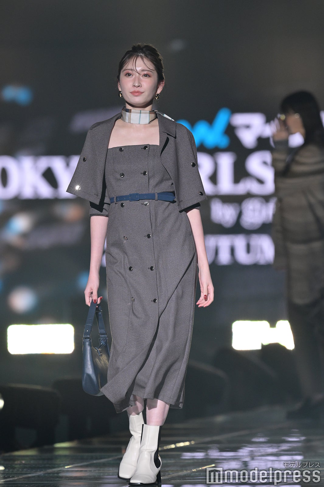 （C）モデルプレス