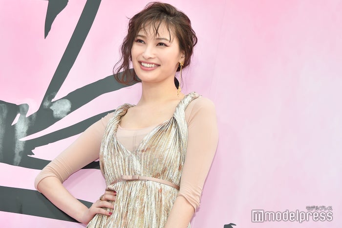 大政絢 今までで一番明るい ヘアチェンジに 可愛い 女神 絶賛の声続出 モデルプレス