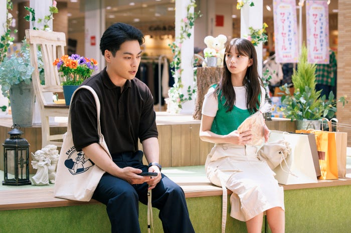 柳楽優弥、齋藤飛鳥「ライオンの隠れ家」第2話(C)TBS