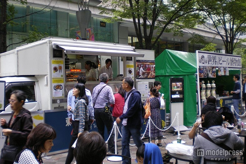 丸の内仲通り／画像提供：産業労働局