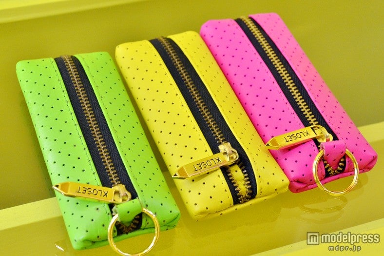 カラフルなペンケース