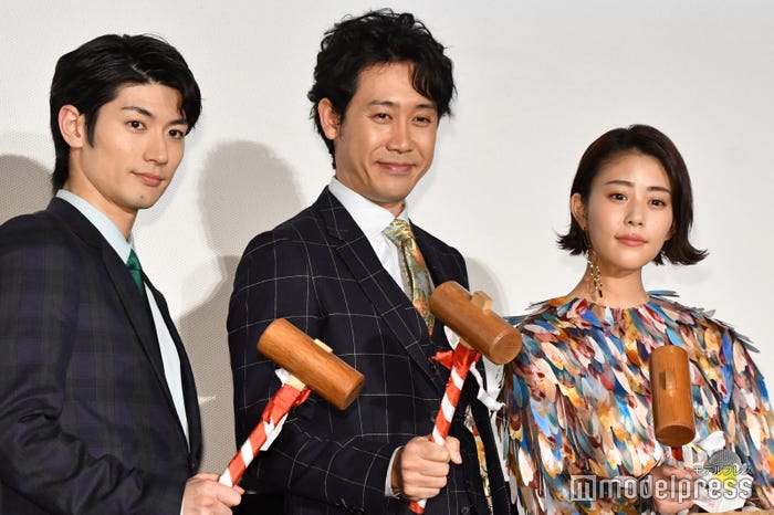 三浦春馬、大泉洋、高畑充希 (C)モデルプレス