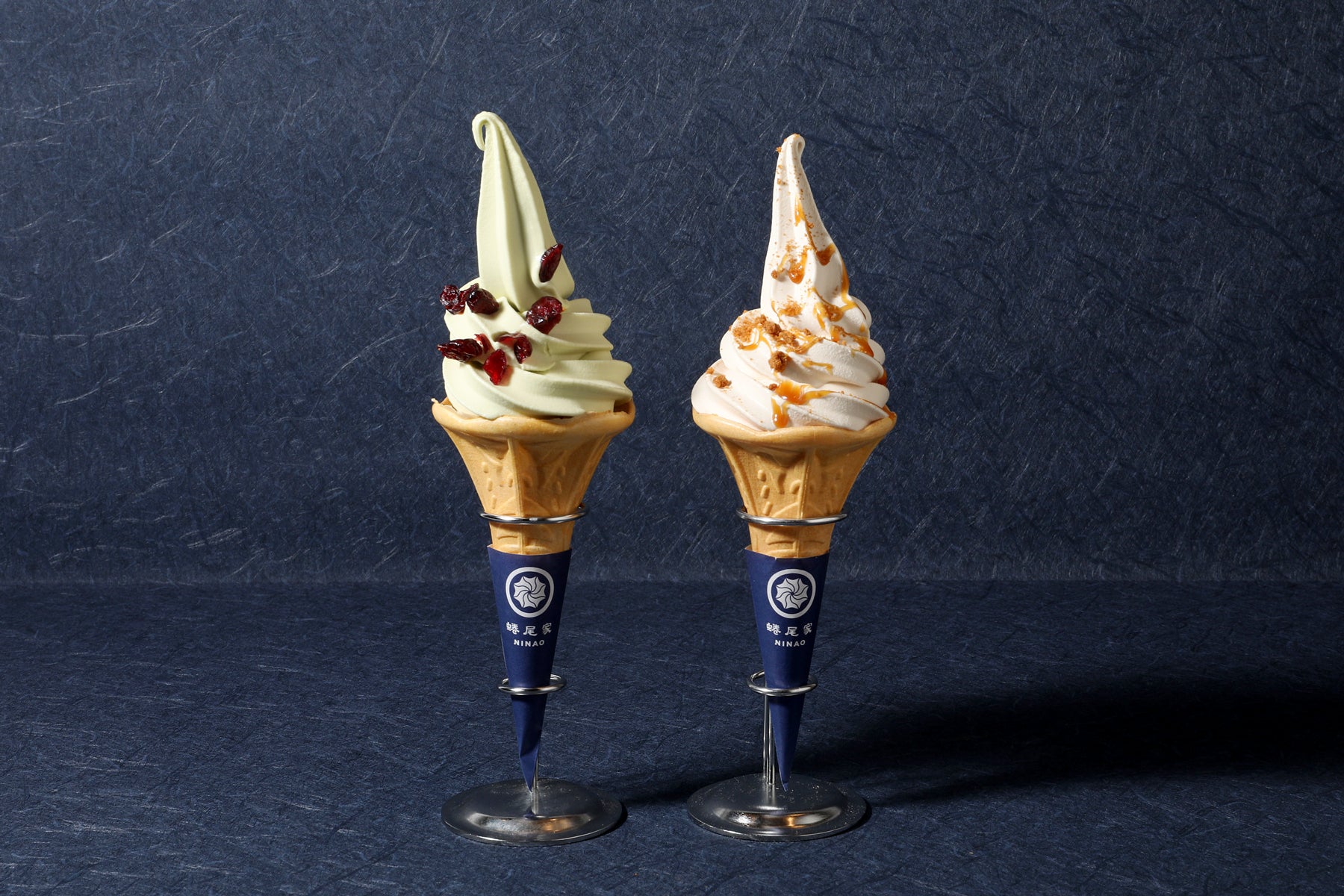 麻布のピスタチオ、ルミネのビスケット／画像提供：株式会社マッシュホールディングス