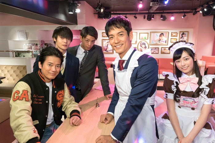 (左から)唐沢寿明、窪田正孝、竹内涼真、沢村一樹、福原遥 (C)日本テレビ