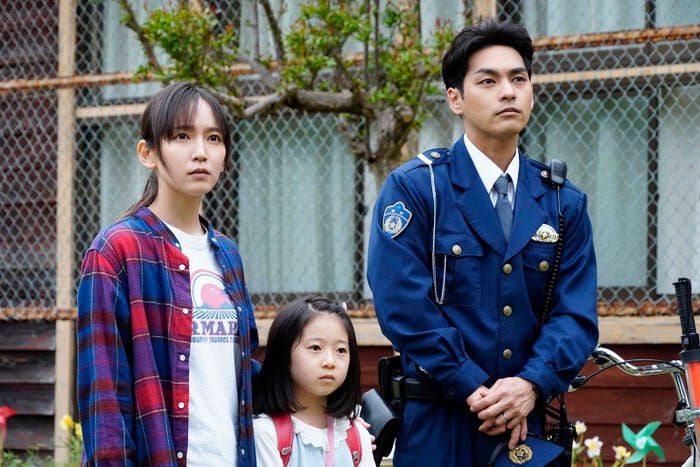 吉岡里帆、志水心音、柳楽優弥(C) 2023 Disney