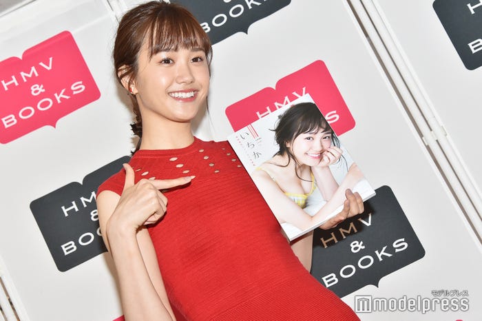 尾碕真花(C)モデルプレス
