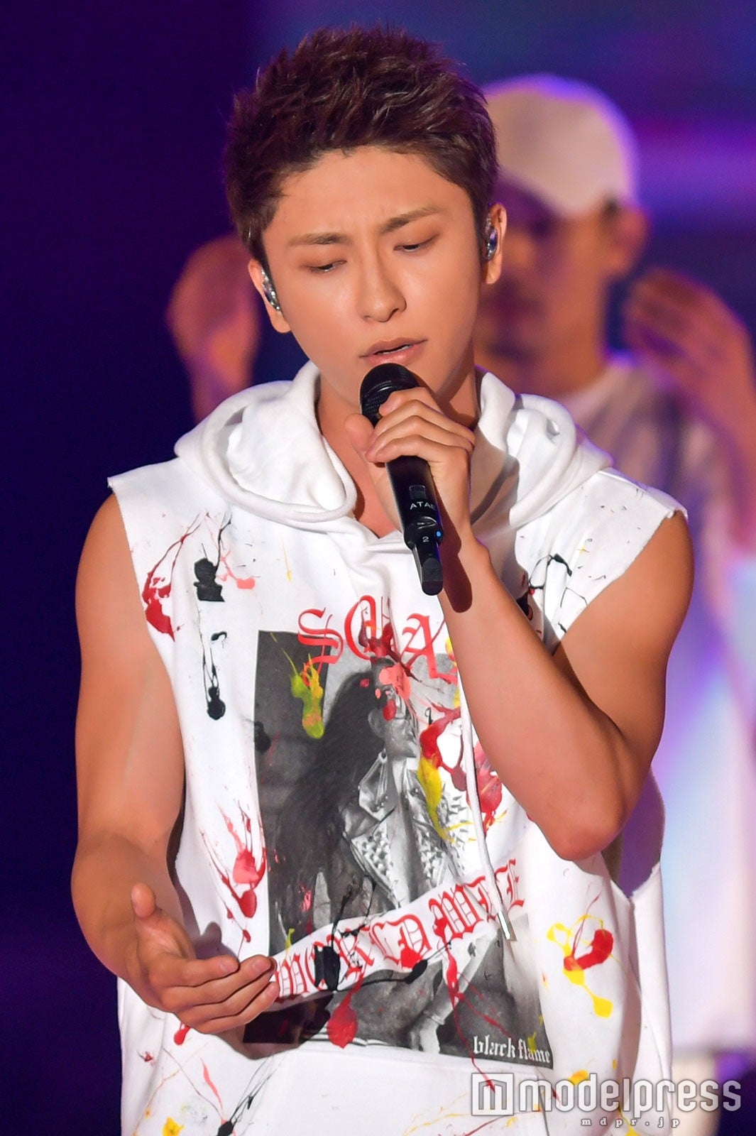 與真司郎（C）モデルプレス