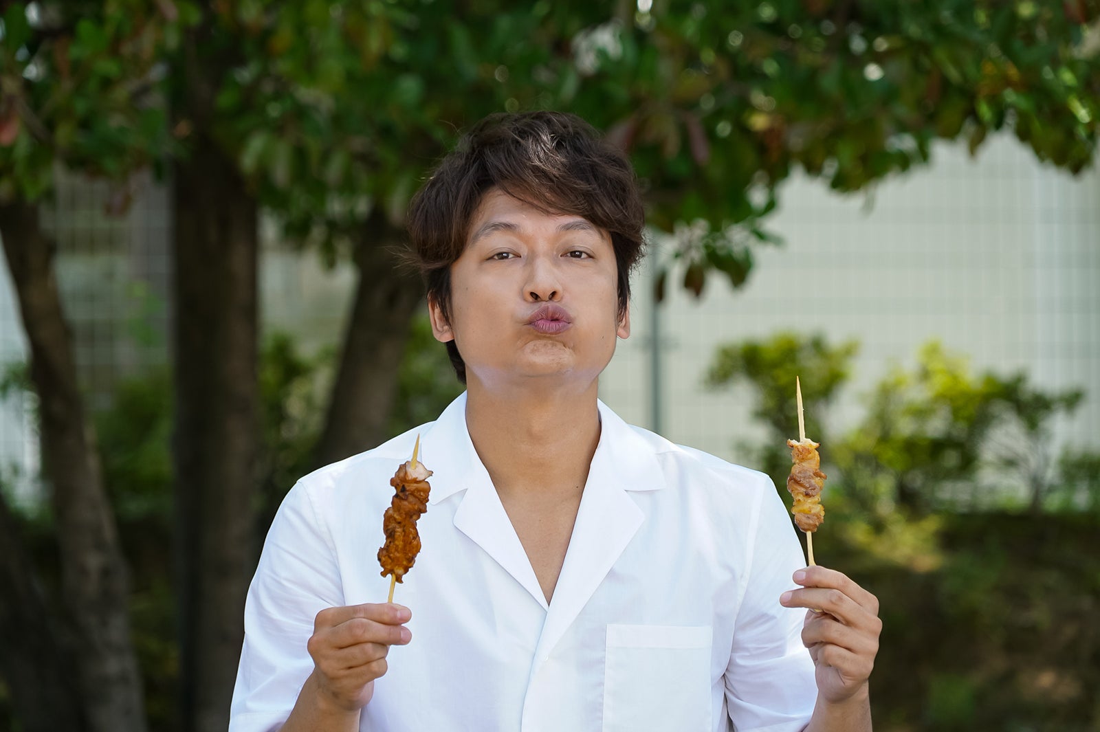 香取慎吾／新CMメイキングカット （提供画像）