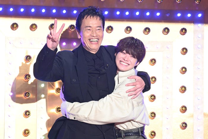 遠藤憲一、大橋和也(C)日本テレビ