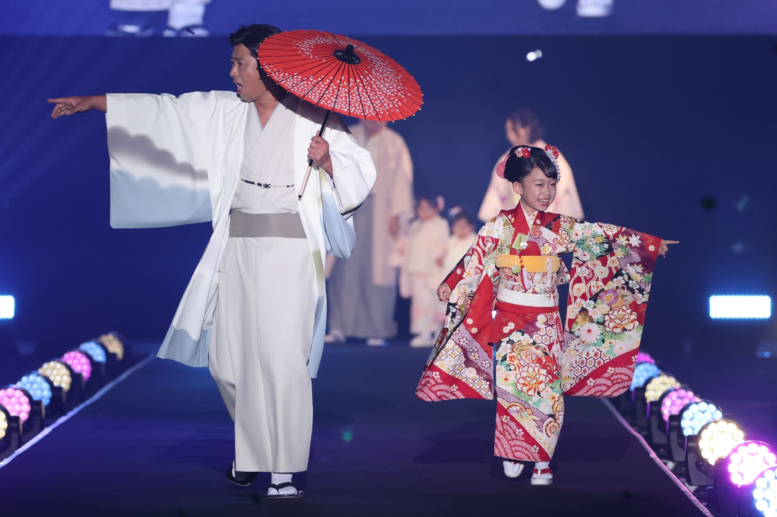 尾形貴弘、尾形さくら（提供写真）