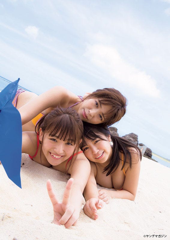 浅川梨奈、わちみなみ、大原優乃(C)LUCKMAN /ヤングマガジン