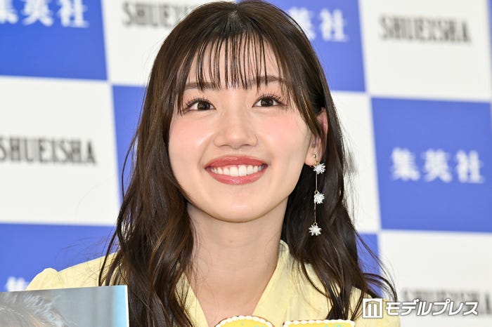 佐々木美玲(C)モデルプレス