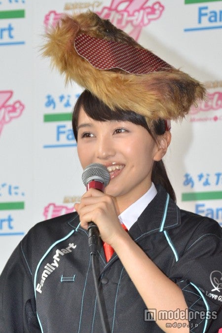 チキンカツのカチューシャで登場した百田夏菜子