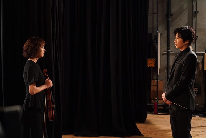 門脇麦、田中圭/「リバーサルオーケストラ」第3話より(C)日本テレビ