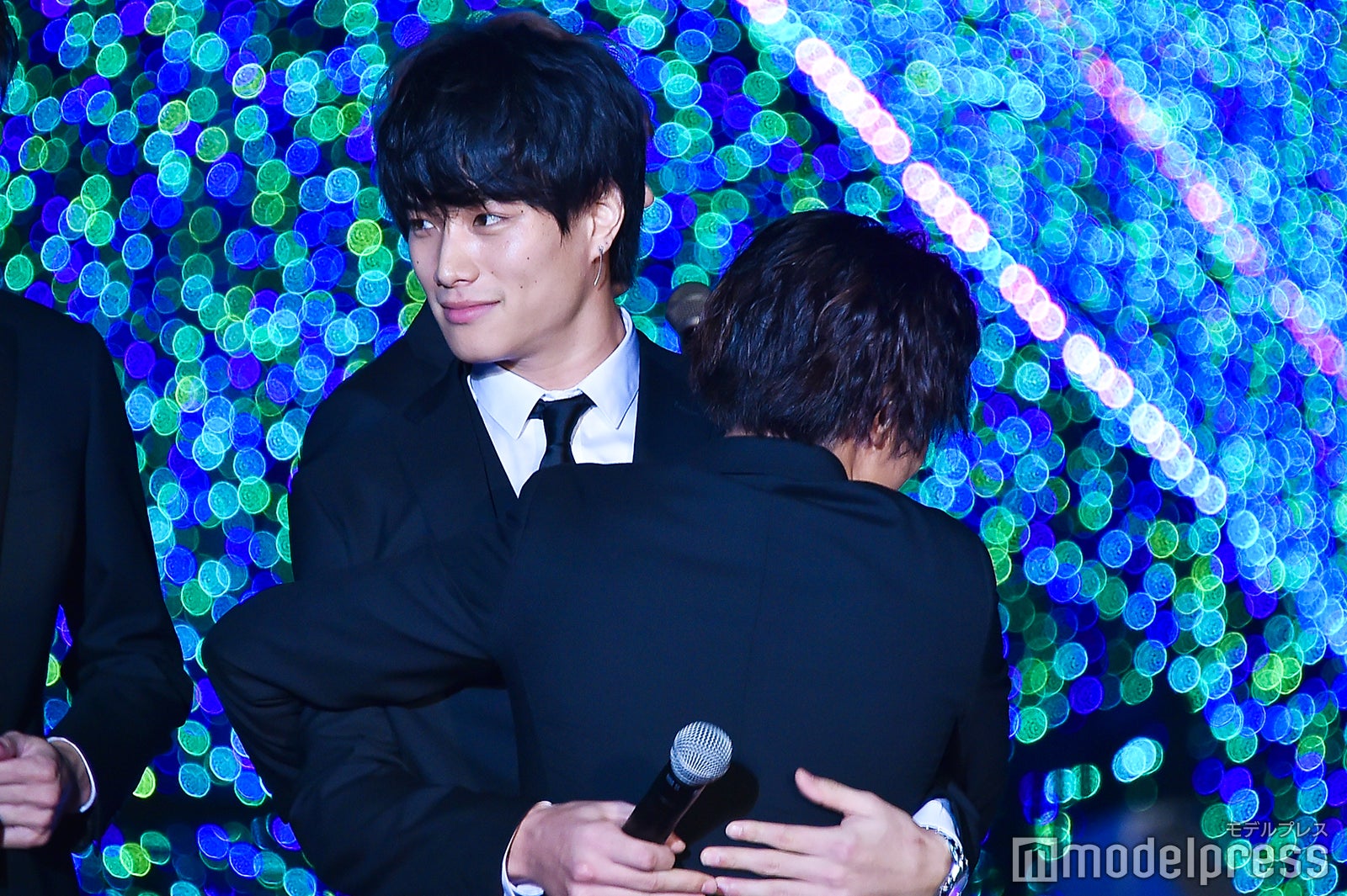 鈴木伸之、川村壱馬 （C）モデルプレス