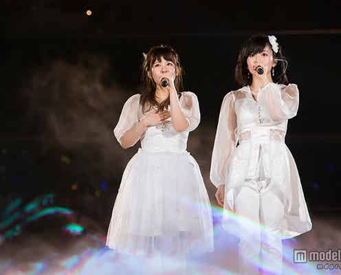 NMB48山本彩&山田菜々、純白衣装で熱唱にファン熱狂 新たな試みも発表