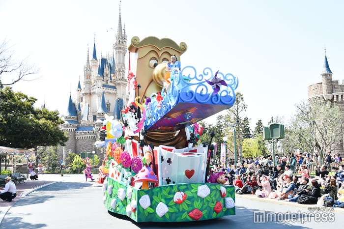 アリス/パレード「ドリーミング・アップ!」(C)モデルプレス(C)Disney