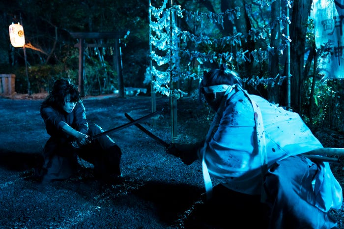 佐藤健、村上虹郎(C)和月伸宏/集英社(C)2020 映画「るろうに剣心 最終章 The Final」製作委員会