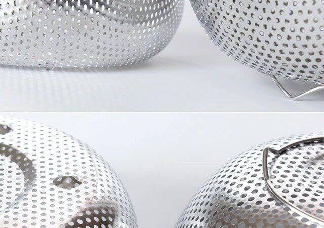 ダイソー　ステンレスパンチングザル（浅型、19cm）