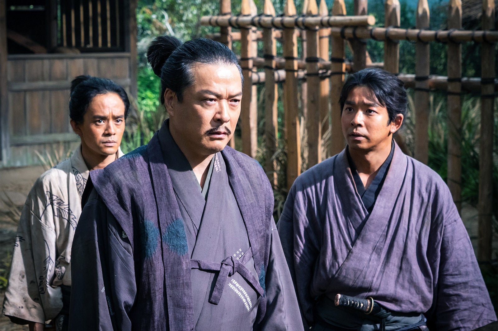 池松壮亮、田中哲司、仲野太賀「豊臣兄弟！」第9話（C）NHK