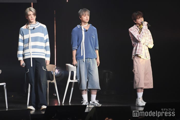 MAKI、TAKI、HARUA/&TEAM「君にカエル (Maybe)」(C)モデルプレス