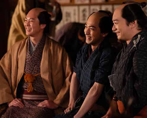 大河「べらぼう」一瞬登場したお笑いコンビに反響「馴染みすぎ」「さすがプロ」