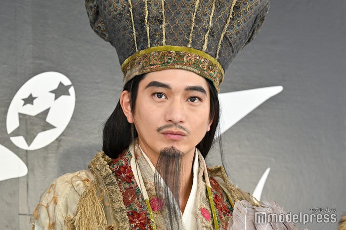 向井理(C)モデルプレス